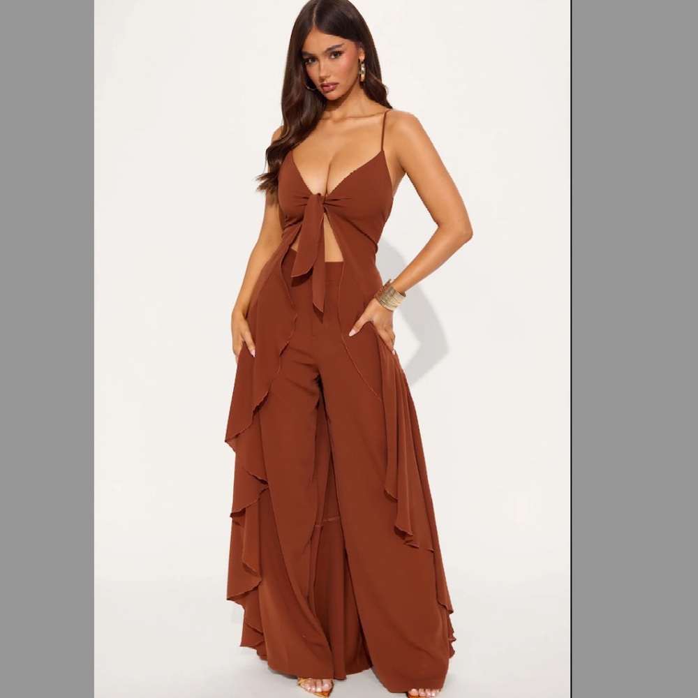 Gorgeous Two Piece - Tie-Front Ruffle Top with Wide-Leg Pants